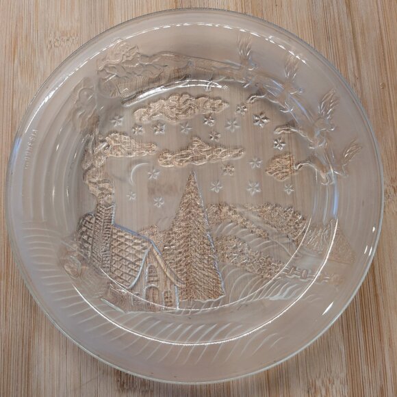 The Night Before Christmas Small Glass Dish - Picture 3 of 7
